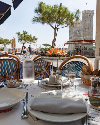 Bar André · Restaurant La Rochelle Old Harbour