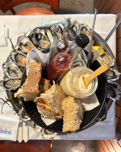 Bar André · Restaurant La Rochelle Old Harbour