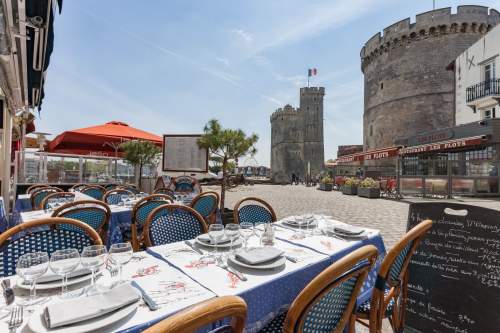Bar André · Restaurant La Rochelle Old Harbour