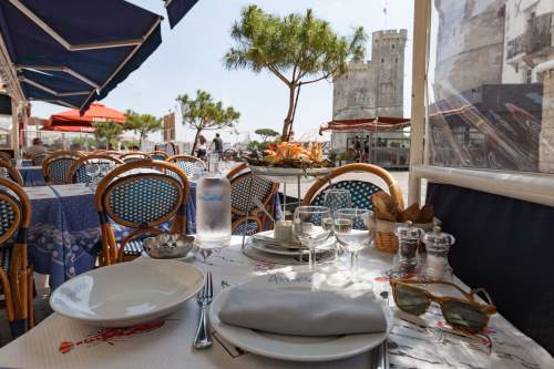 Bar André · Restaurant La Rochelle Old Harbour